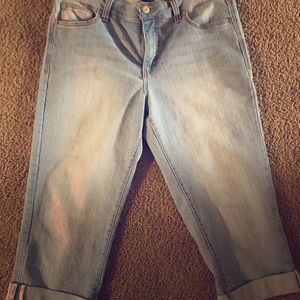Capri jeans